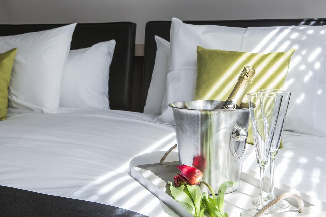 D'Door Hotel Santiago Luaran gambar